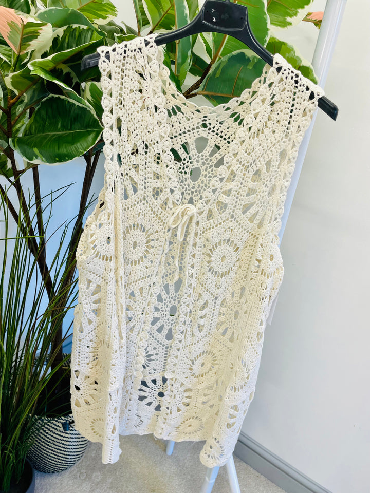 LADIES WOMENS CROCHET SLEEVELESS CARDIGAN - BLACK, WHITE, BEIGE