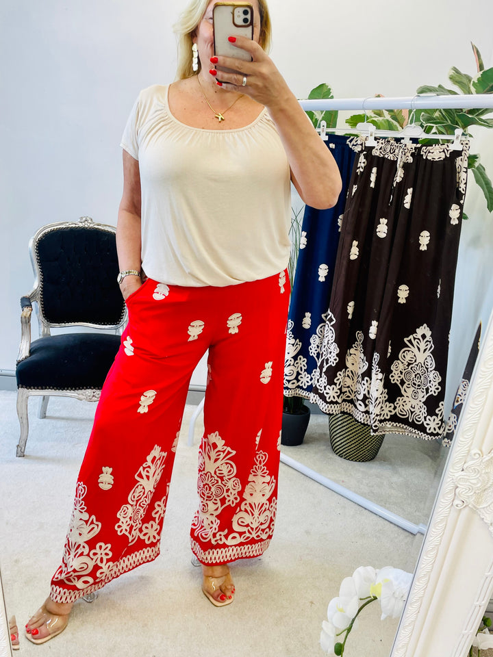 The LYNETTE trousers - 3 colours