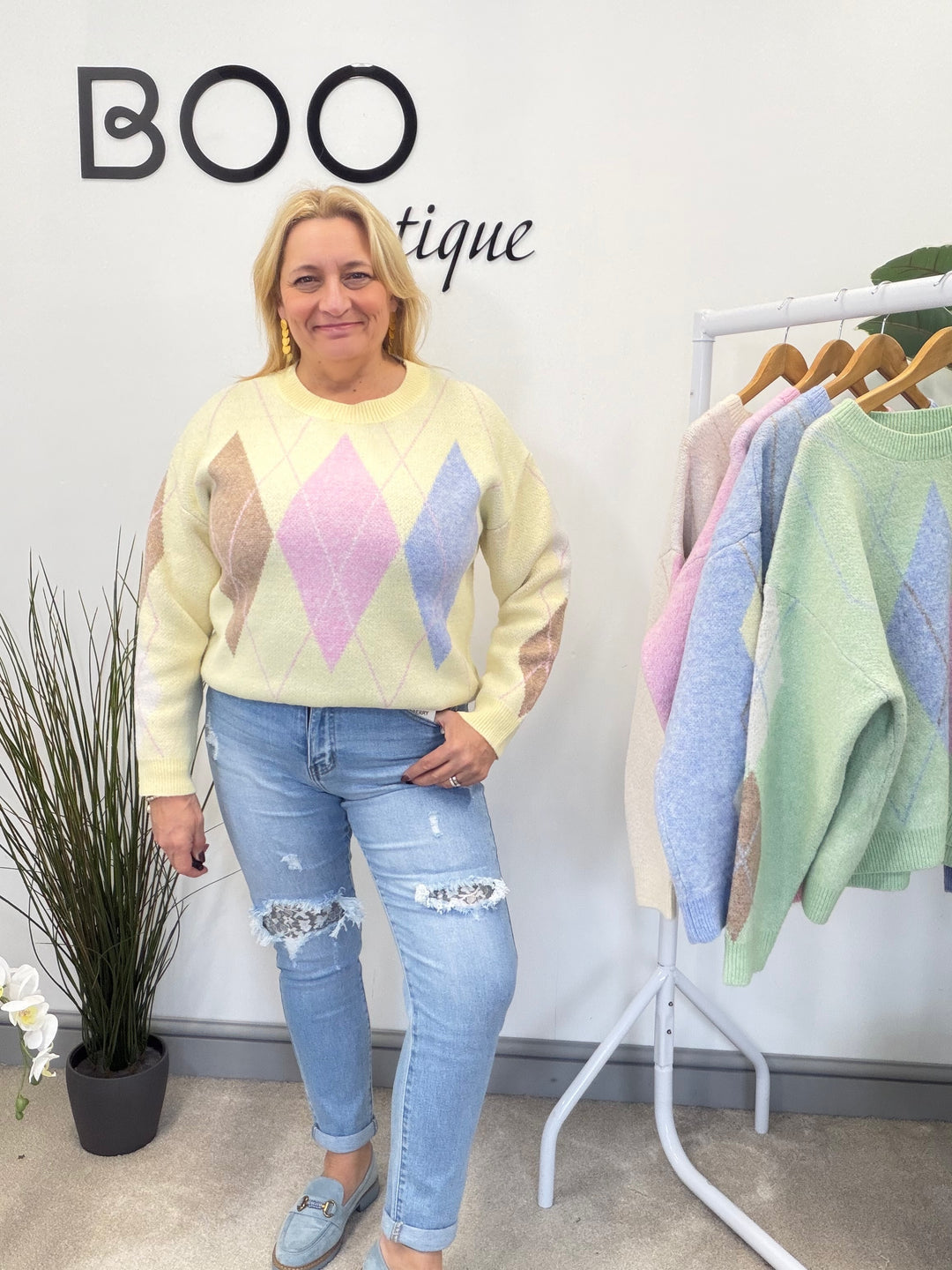 LADIES SOFT KNIT ARGYLE JUMPER - PINK, LEMON, BLUE, MINT & CREAM