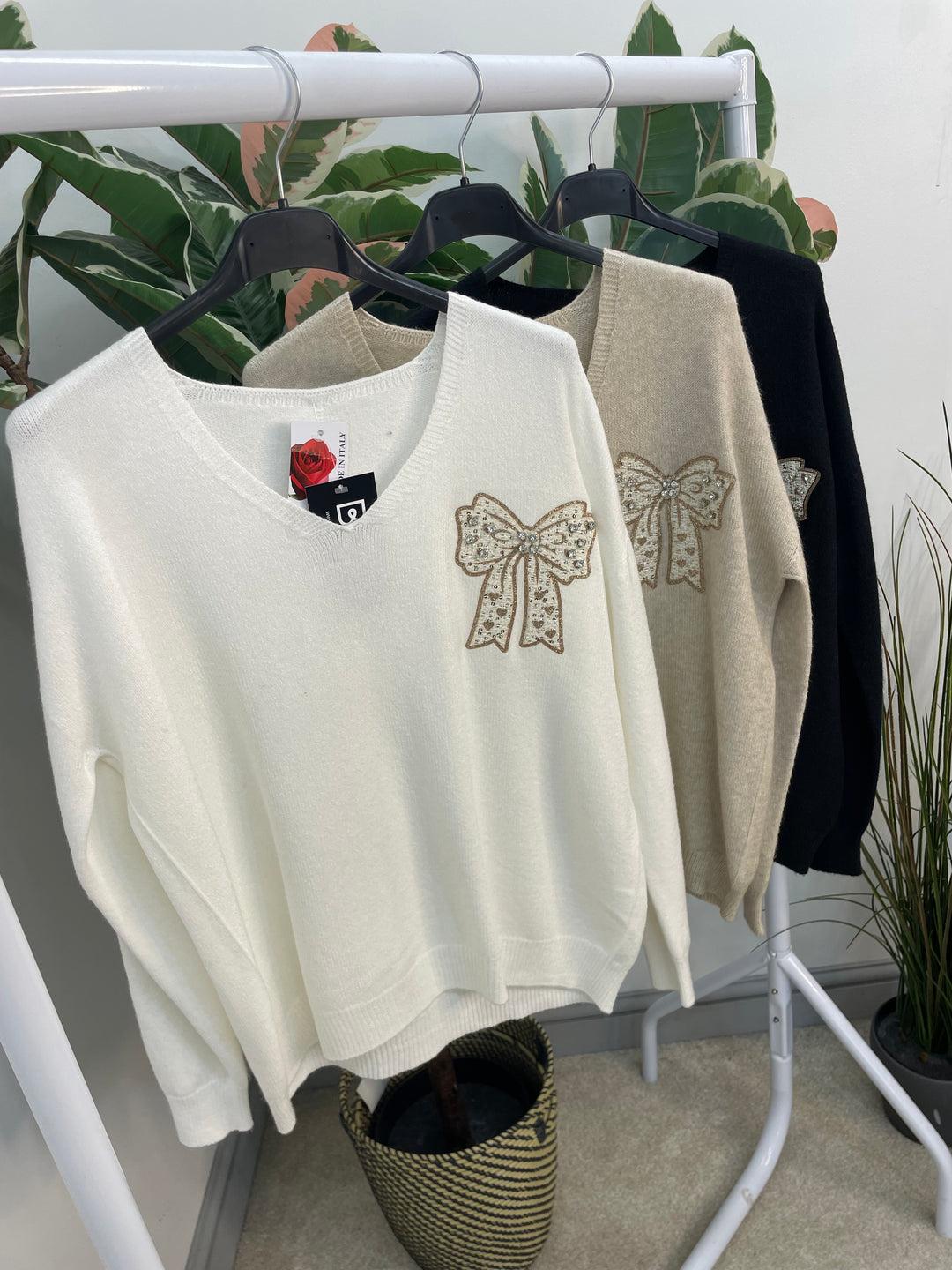 LADIES SOFT KNIT V NECK BOW JUMPER - WHITE, BEIGE & BLACK