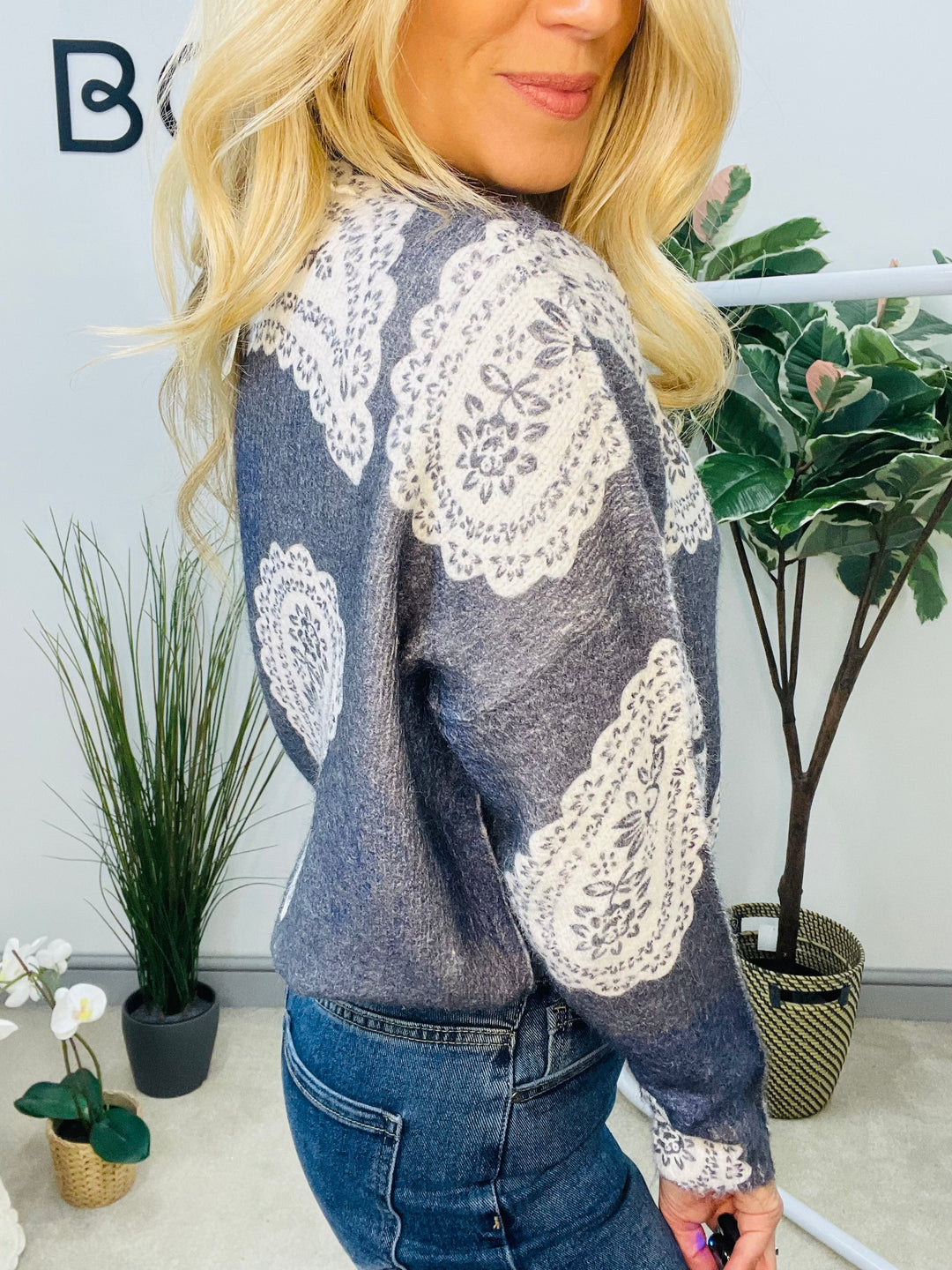 LADIES SOFT KNIT BLUE PAISLEY PRINT JUMPER
