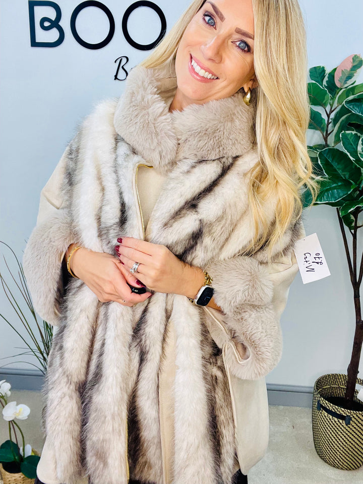 LADIES CREAM BEIGE FAUX FUR FASHION CAPE