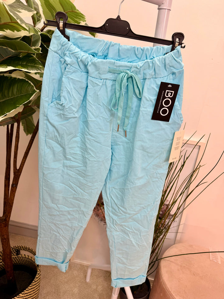 Women’s Stretch Crinkle Magic Trousers turquoise