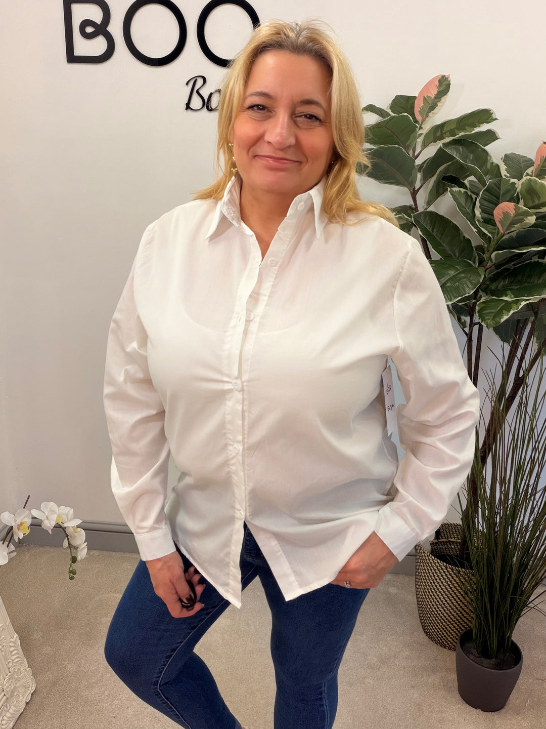 LADIES FASHION WHITE COTTON CRISP SHIRT