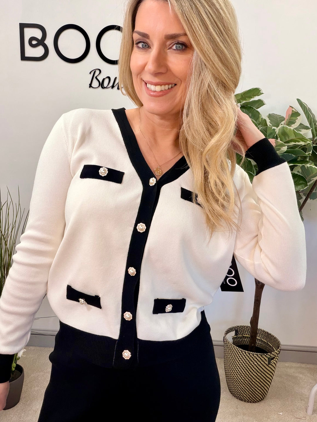 LADIES FASHION BLACK & WHITE MONOCHOME WIDE LEG TROUSER CO ORD SET