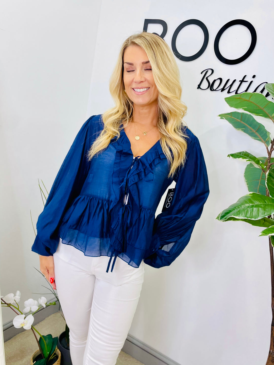 The NORA blouse - 2 colours