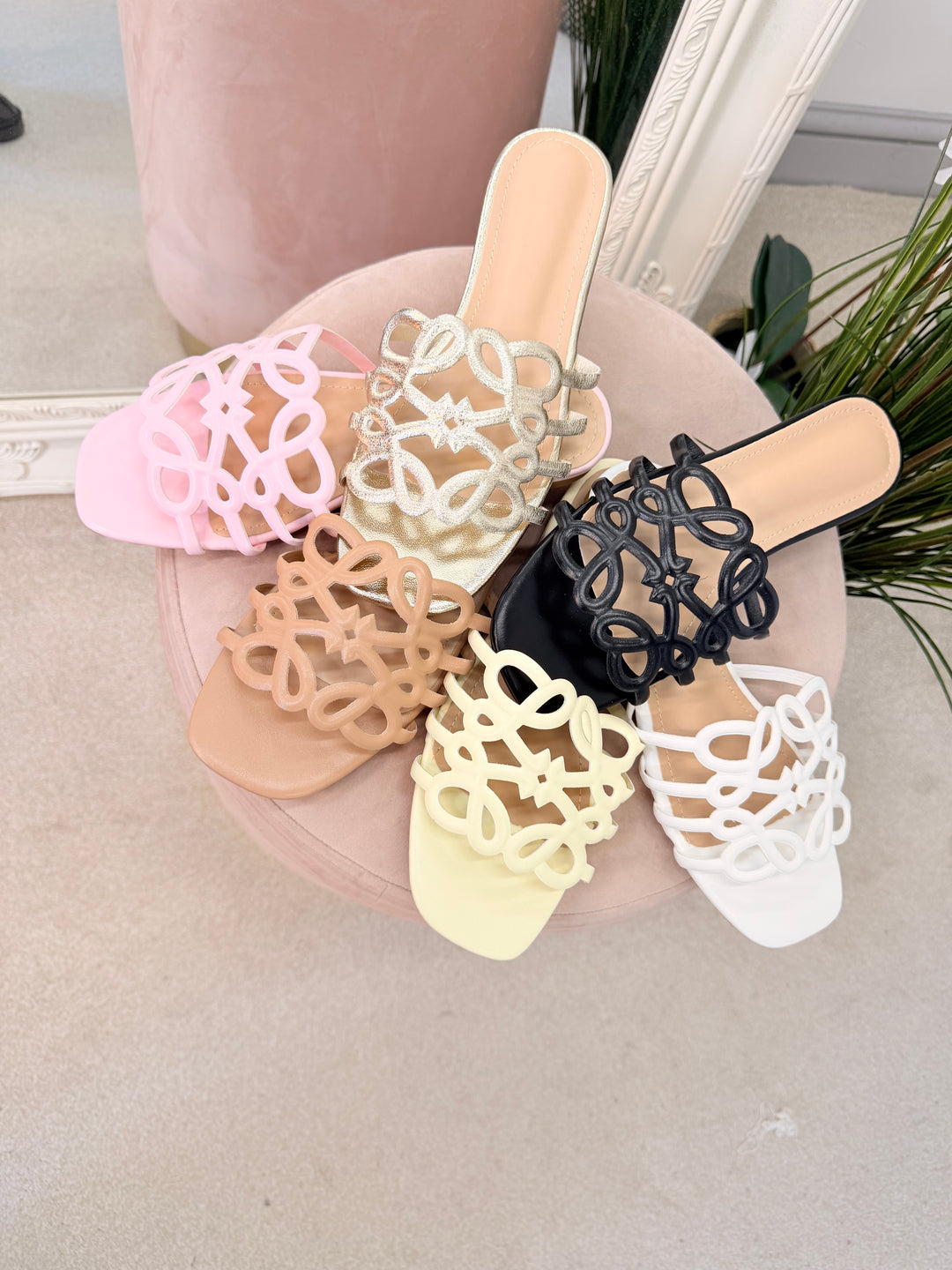 Ladies Fashion Swirl Flat Slider Sandals