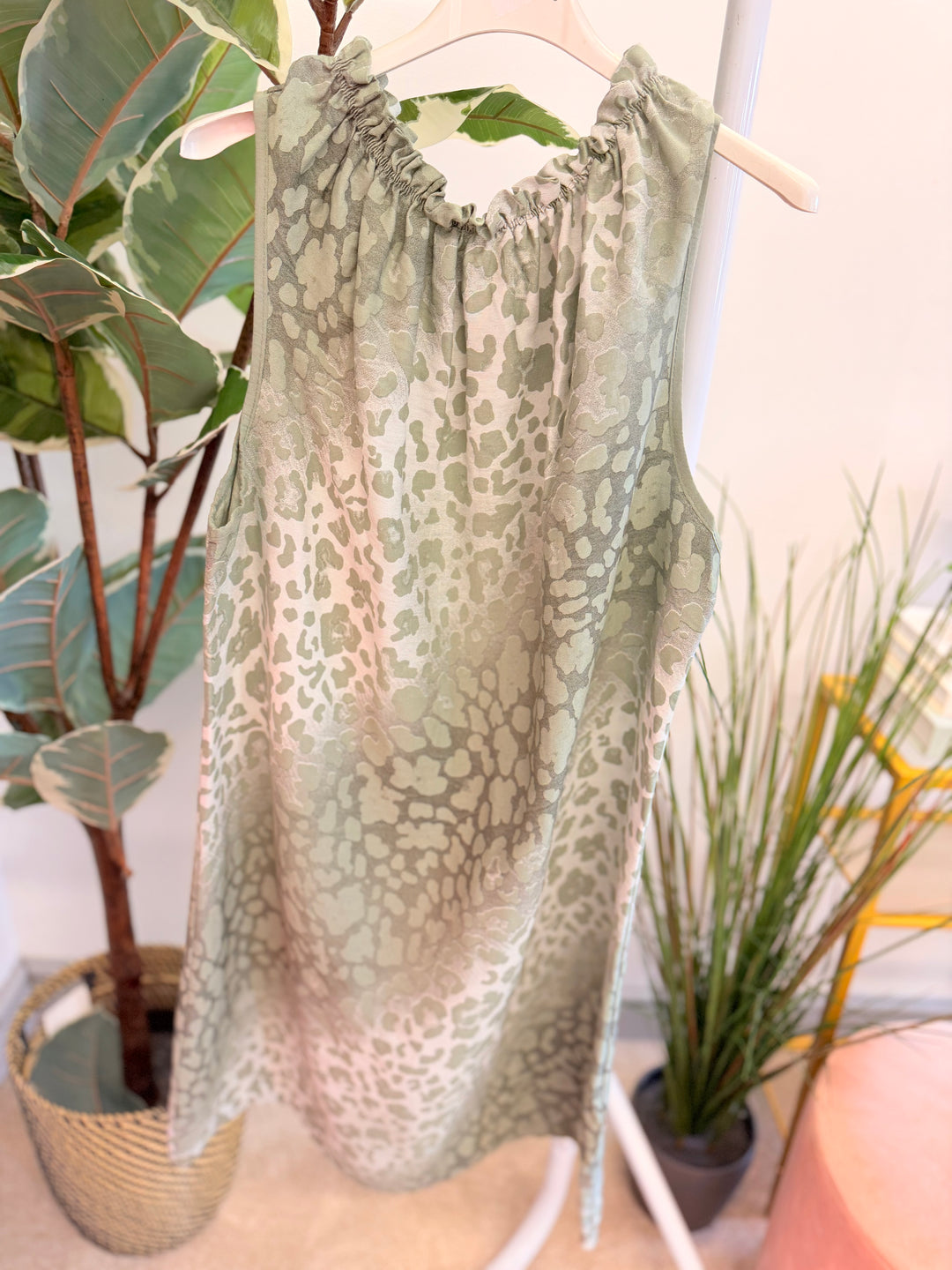 The LILLY dress - 4 colours