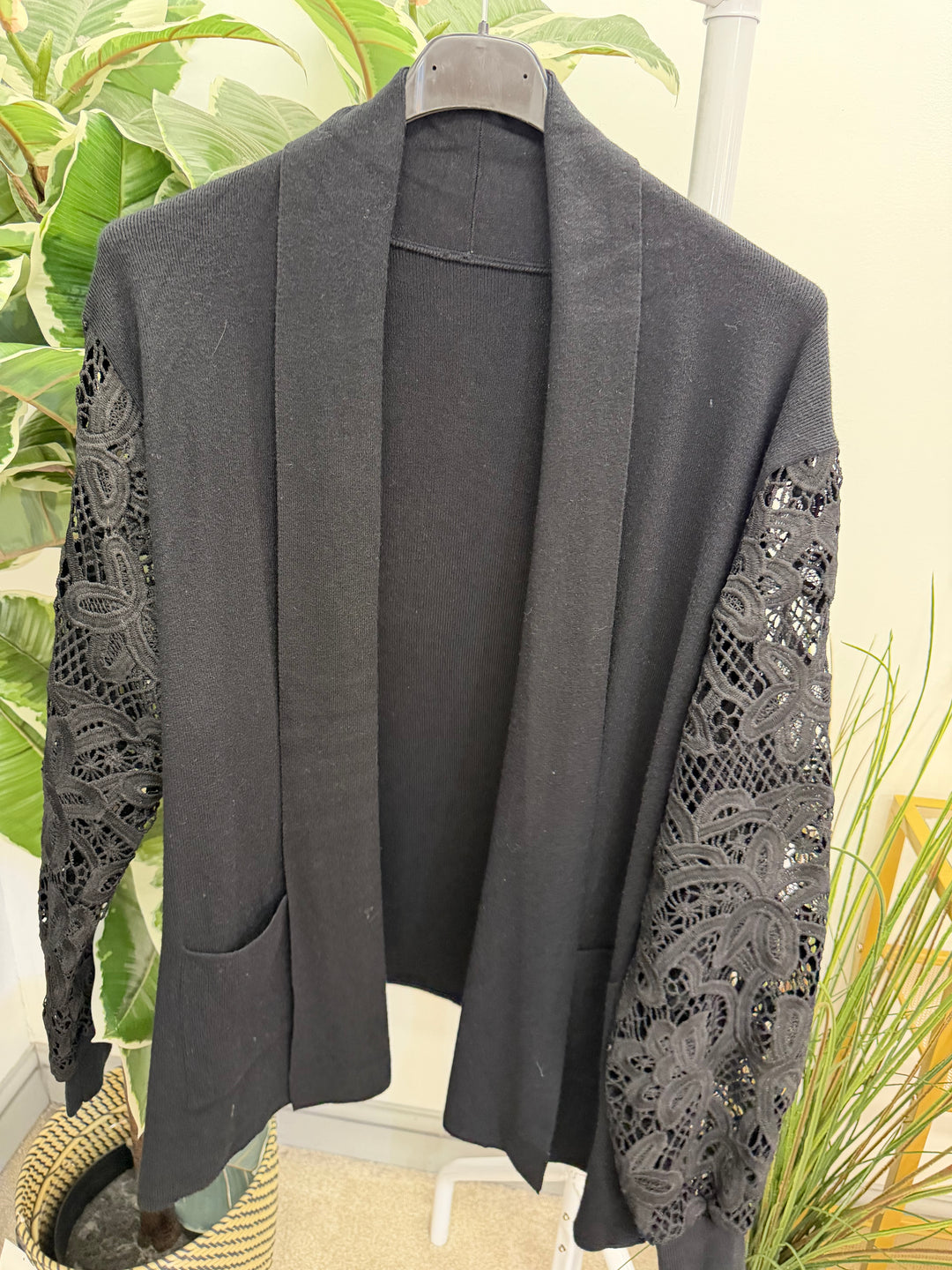 The BETTY cardigan - 6 colours