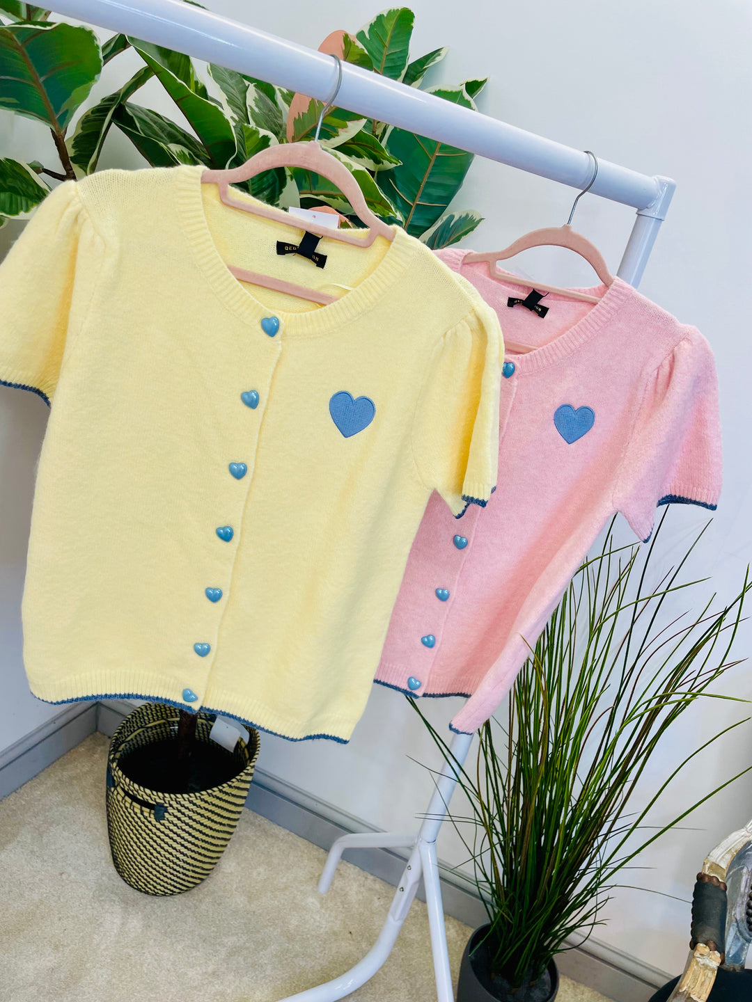 The YASMINE cardigan - 2 colours