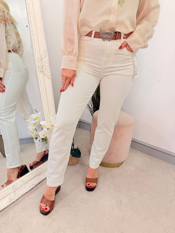 Ladies Fashion White Mom Fit  Stretch Jeans