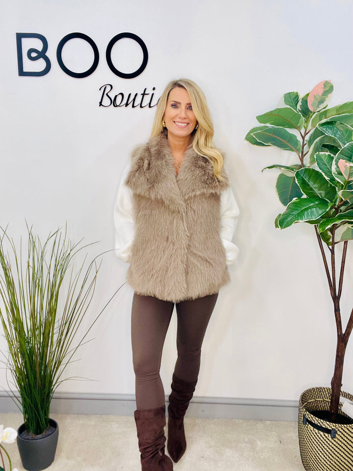 LADIES FASHION FAUX FUR GILET - BEIGE, BLACK, BROWN & CREAM
