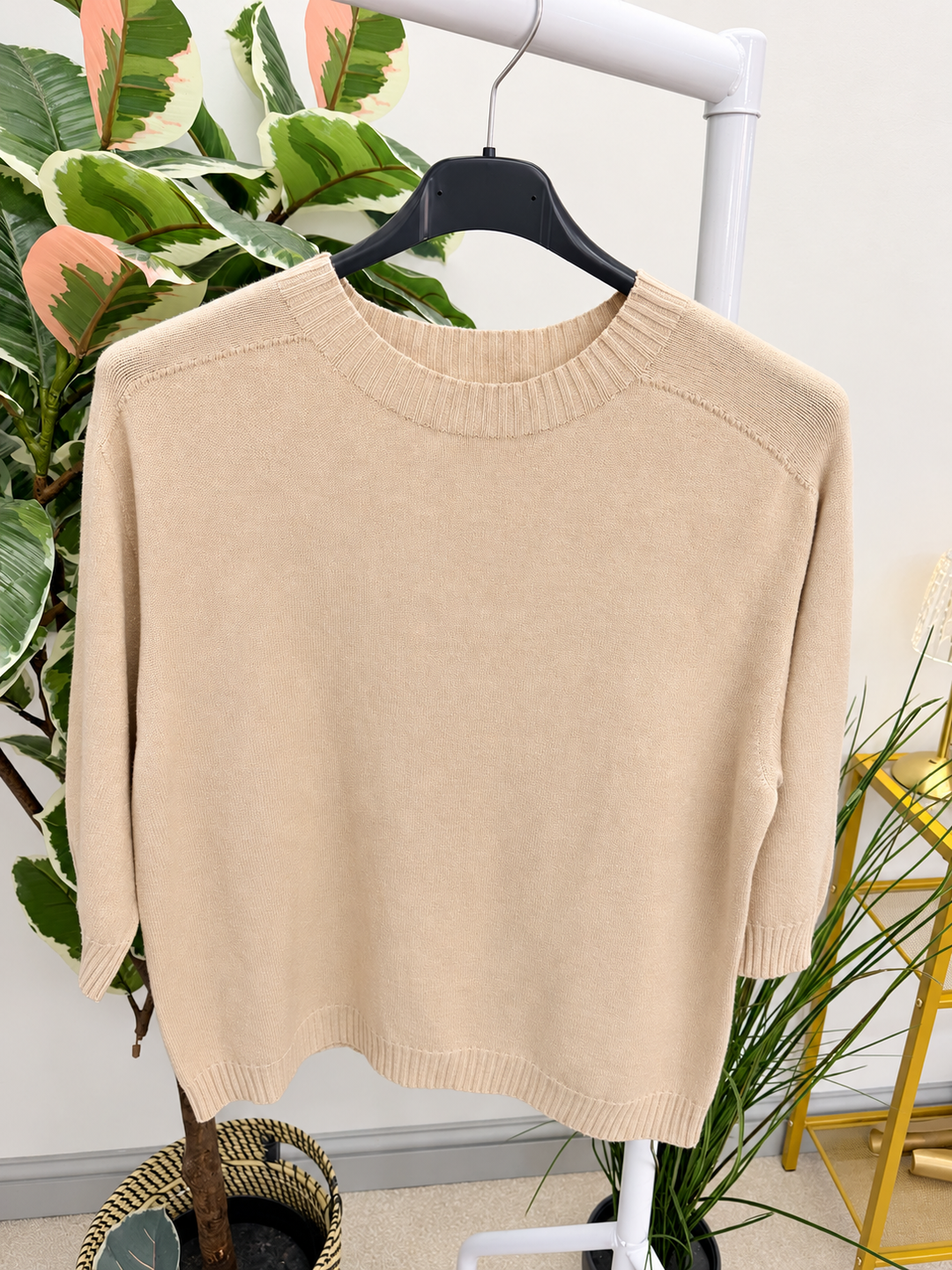 Women's 3/4 sleeve round neck jumper  beige