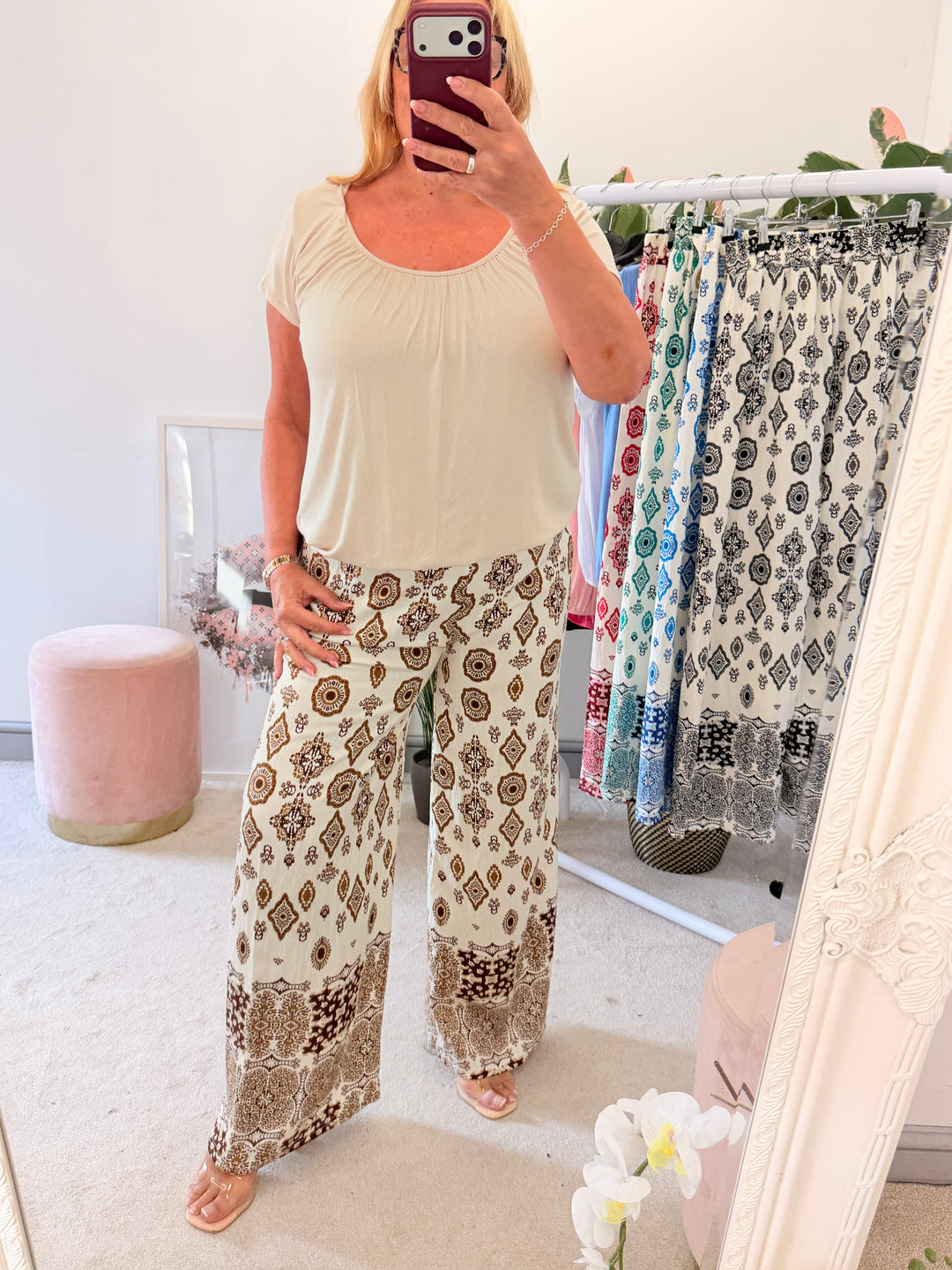 Ladies Easy to Wear Bubble Summer Top beige