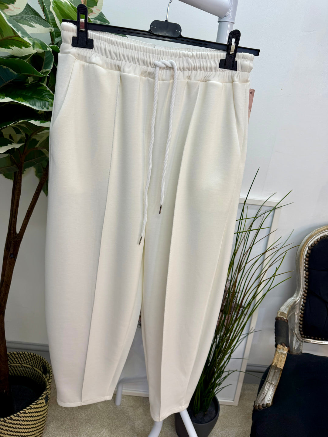 The DONNA trousers - 5 colours