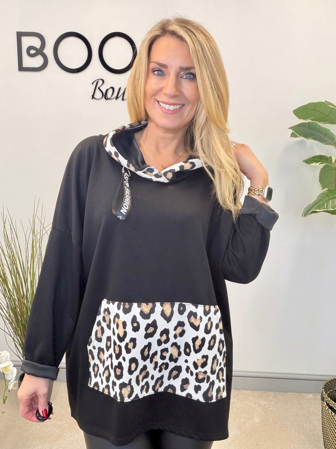 LADIES LEOPARD DETAIL HOODY SWEATSHIRT TOP - BLACK & WHITE