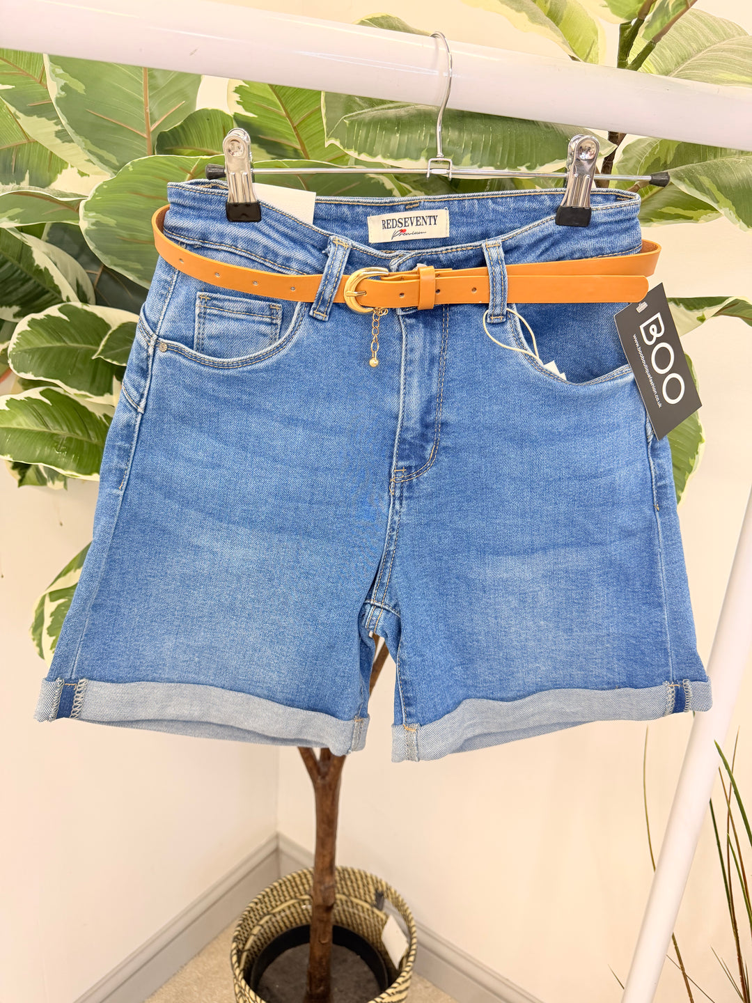 Ladies Fashion Denim Shorts