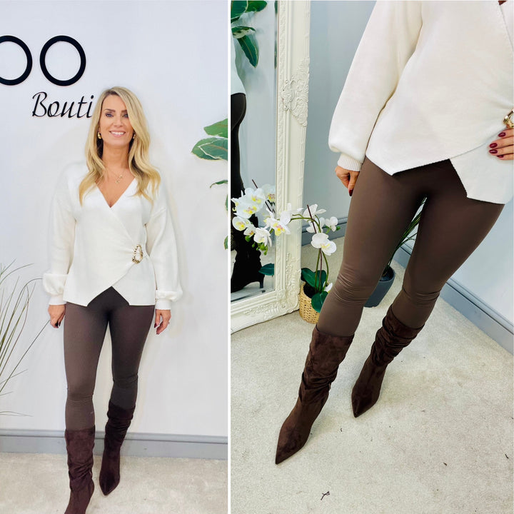 The SALVIA chocolate brown energy leggings