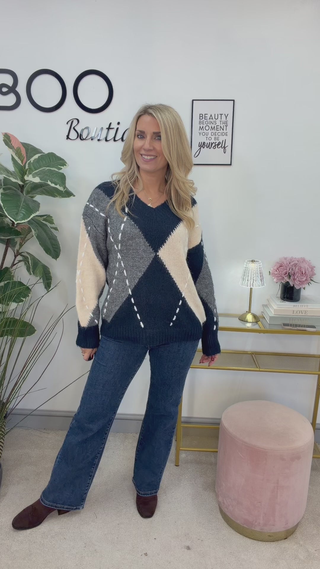 The SUZANNE diamond cricket jumper - 2 colours