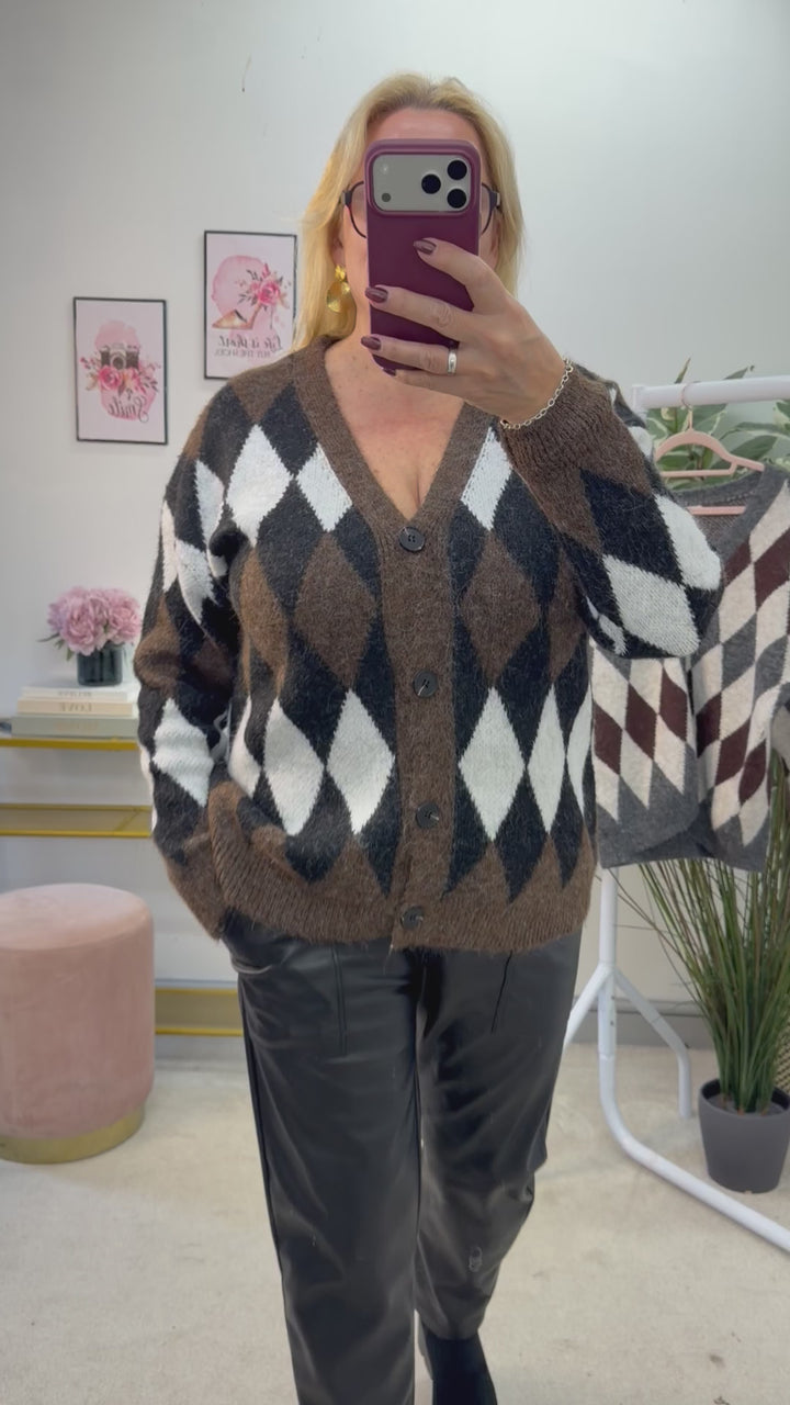 The SALLY diamond knit cardigan - 2 colours