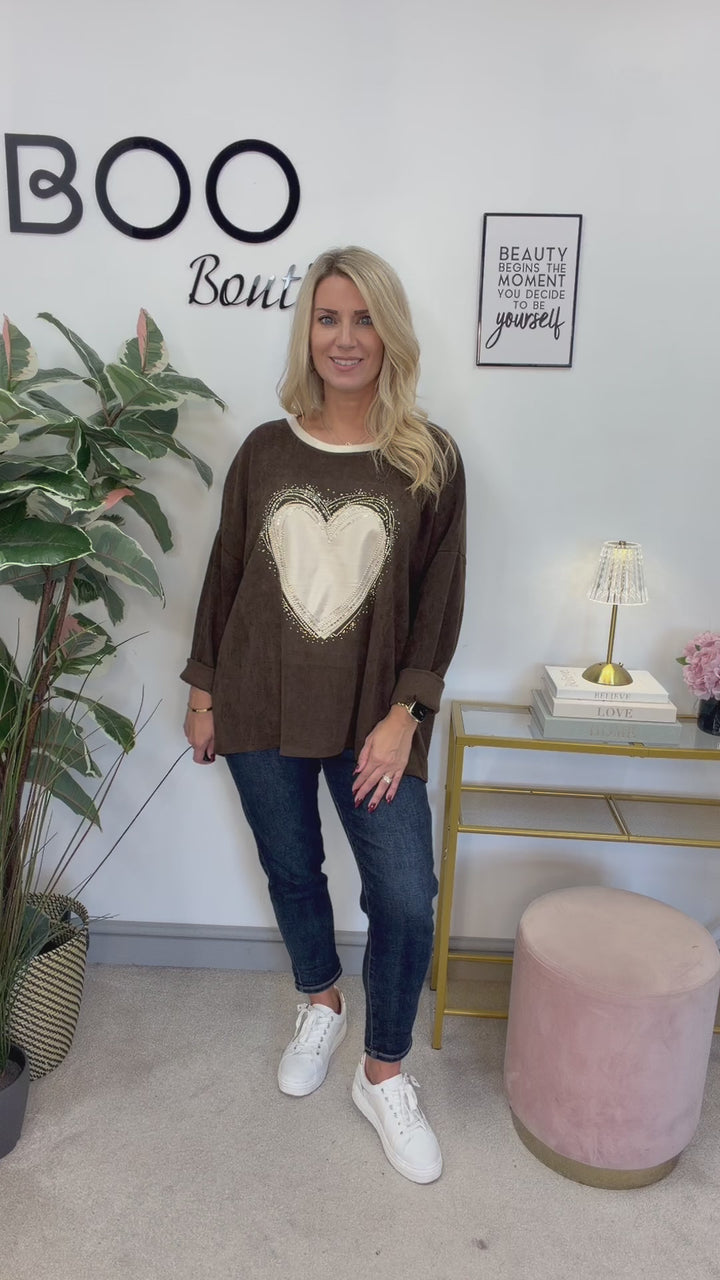 The WENDY cord oversize heart motif top - 4 colours